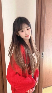 【上海】20出头粉嫩妹子长的美