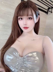 【深圳楼凤】福田区大长腿穿着高跟撅起屁股后入