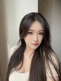 昆明颜值高年轻大胸妹