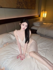 【北京】思思美女纯欲模样我见犹怜