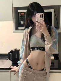 廊坊骚货淫水流了一床单