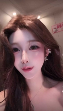 乌鲁木齐新市区小骚货很骚很会玩