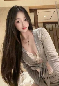 【昆明】嫩妹子乳头小小的非常敏感
