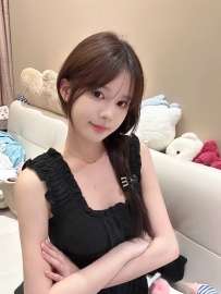 粉嫩美穴软妹子