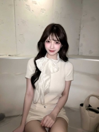 無套玩上班ol，讓她真空上班